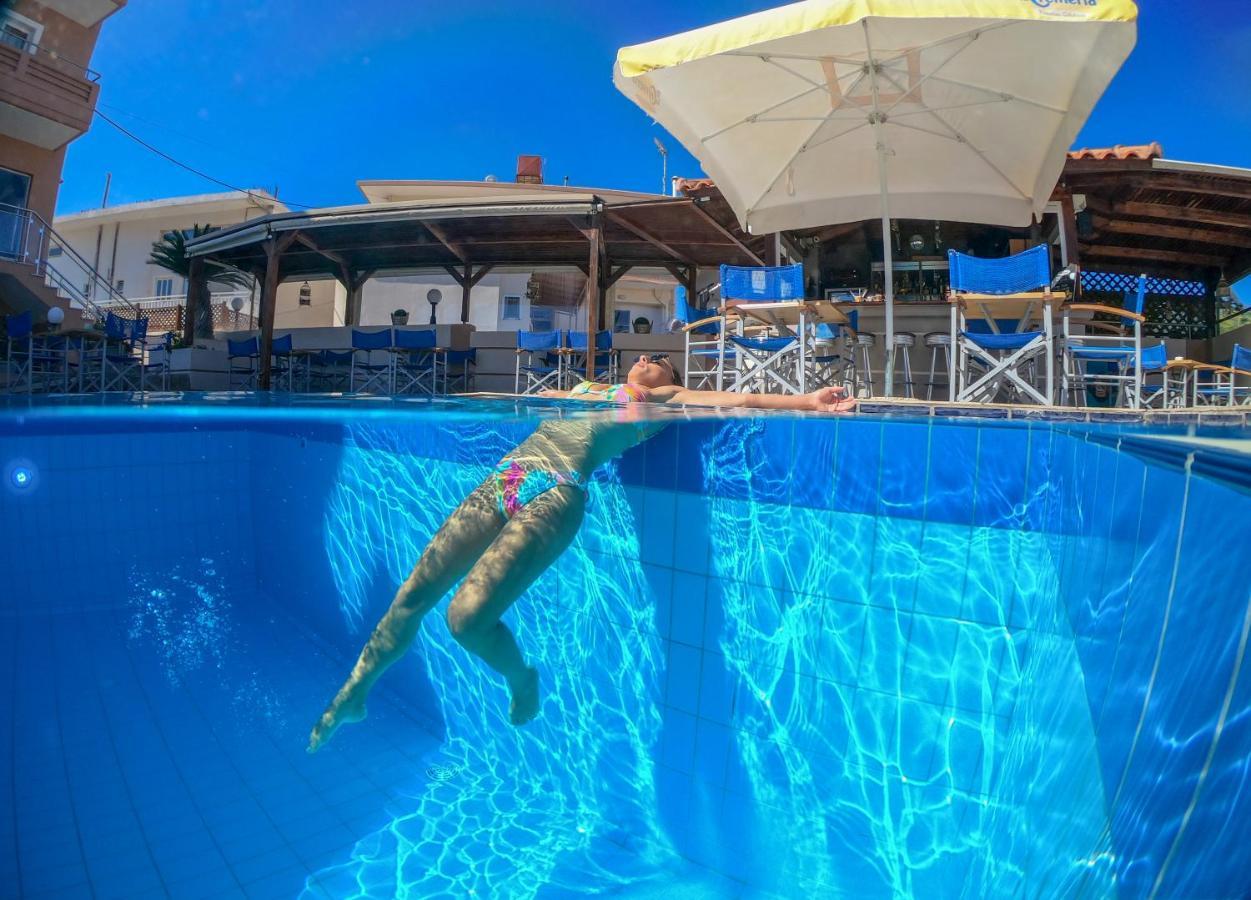 Dias Hotel Apartments Agia Marina  Bagian luar foto