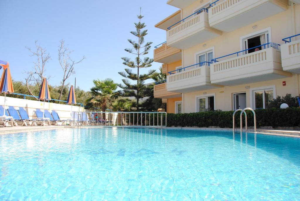 Dias Hotel Apartments Agia Marina  Bagian luar foto